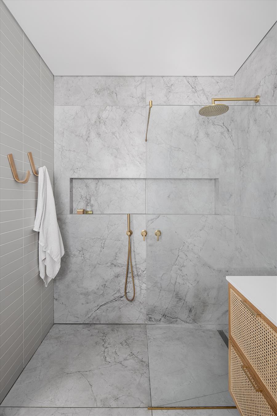 ברבורית | עיצוב פנים בית פרטי 5 חדרים בגני הדר - PICKINTERI-27