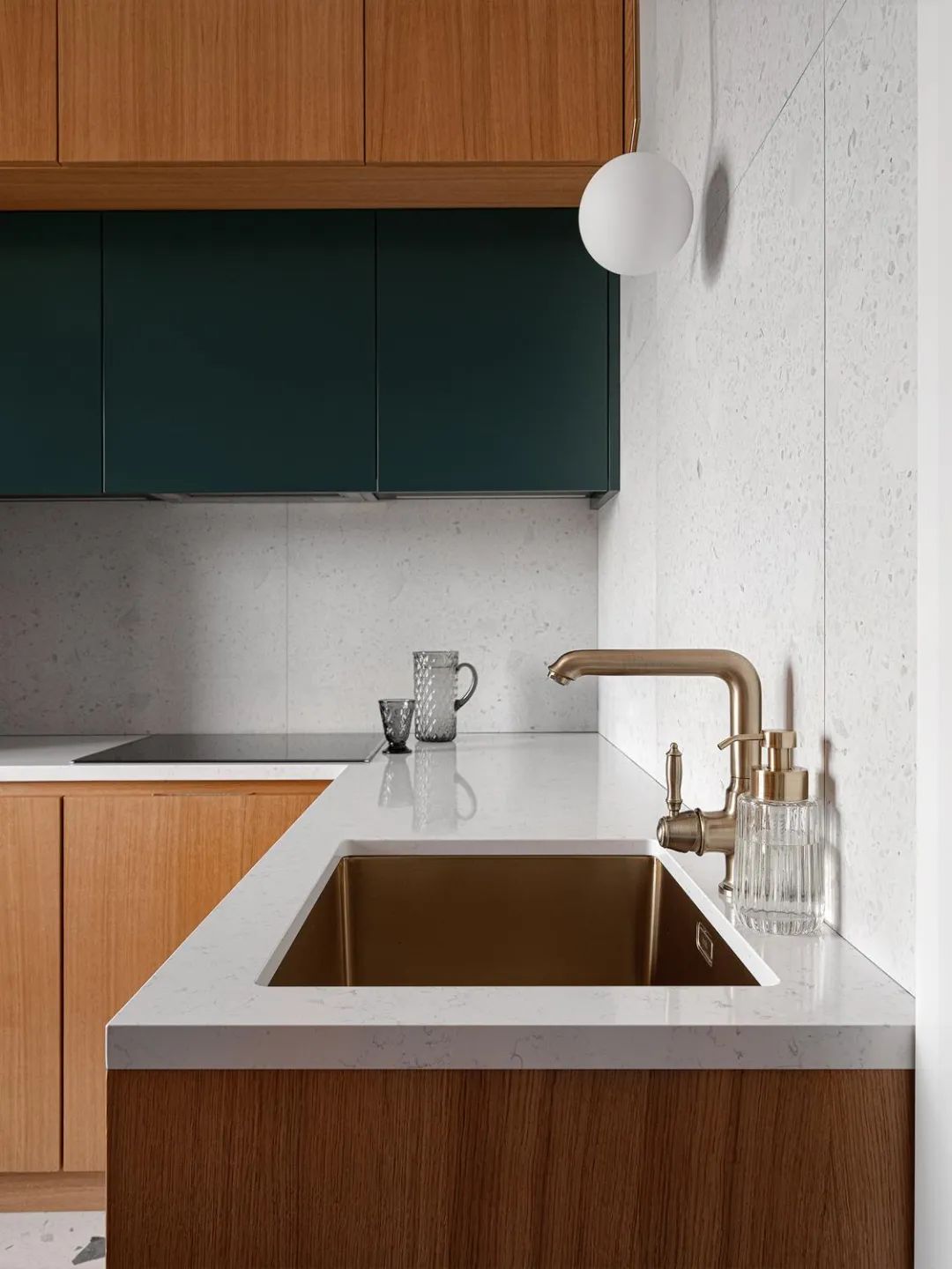 色彩斑斓的复古空间丨Yu Design Studio-36