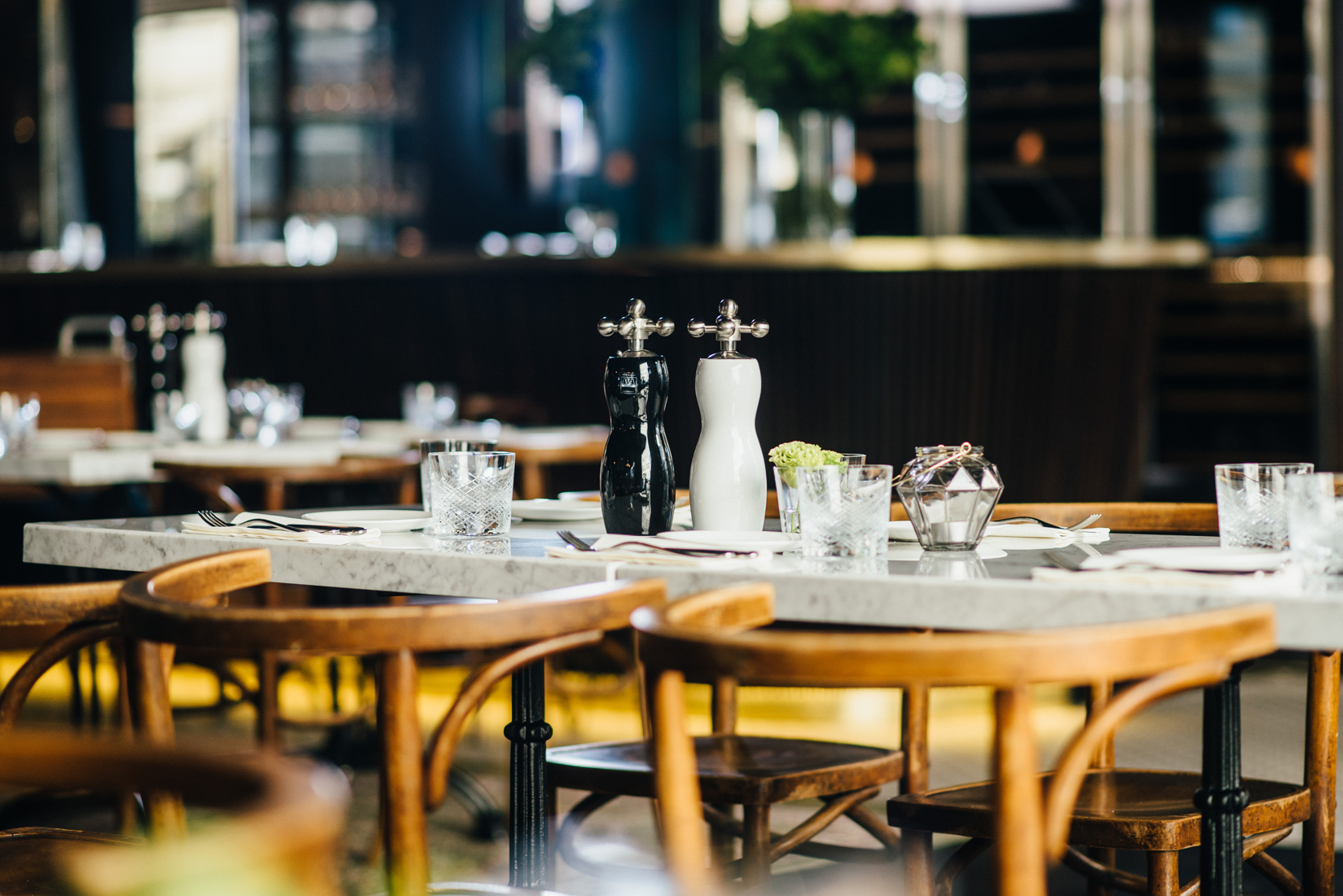 慕尼黑科莱特·蒂姆·劳伊餐厅 | 工业复古风中的美食体验-8