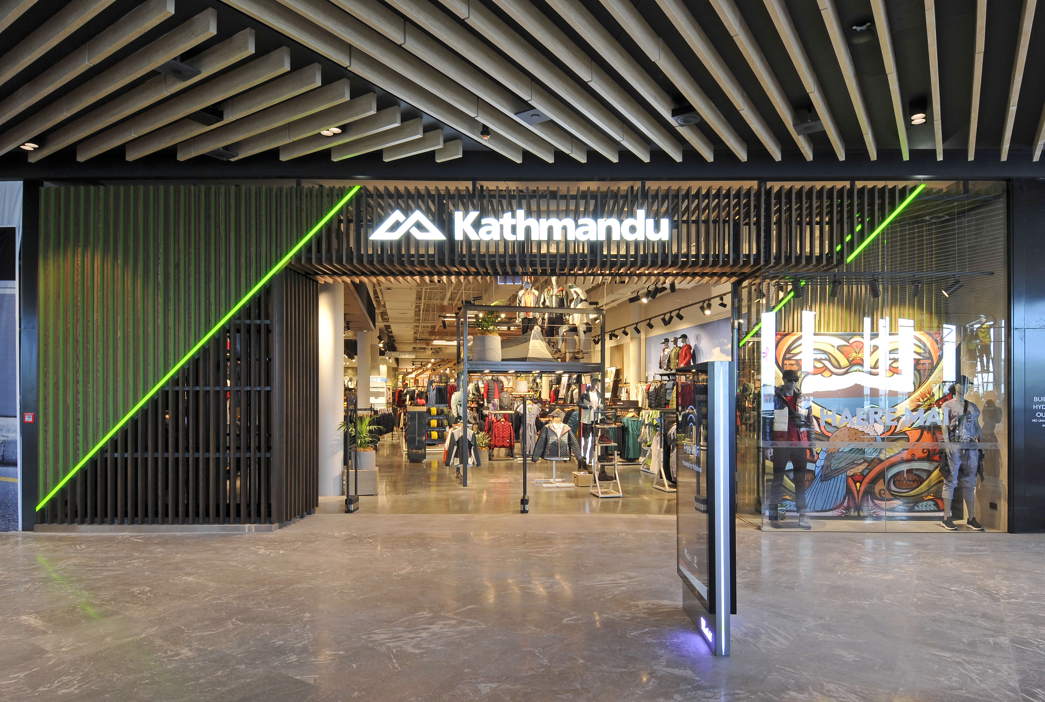 新西兰 Kathmandu 门店设计 | 灵活可持续的室内空间-0