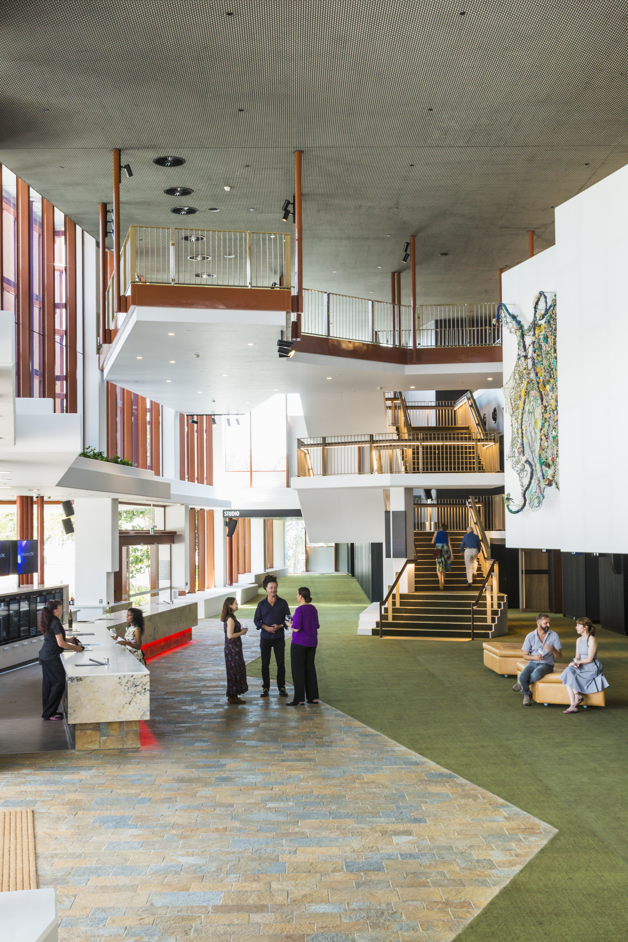 Cairns Performing Arts Centre / Cox Architecture + CA Architects-25