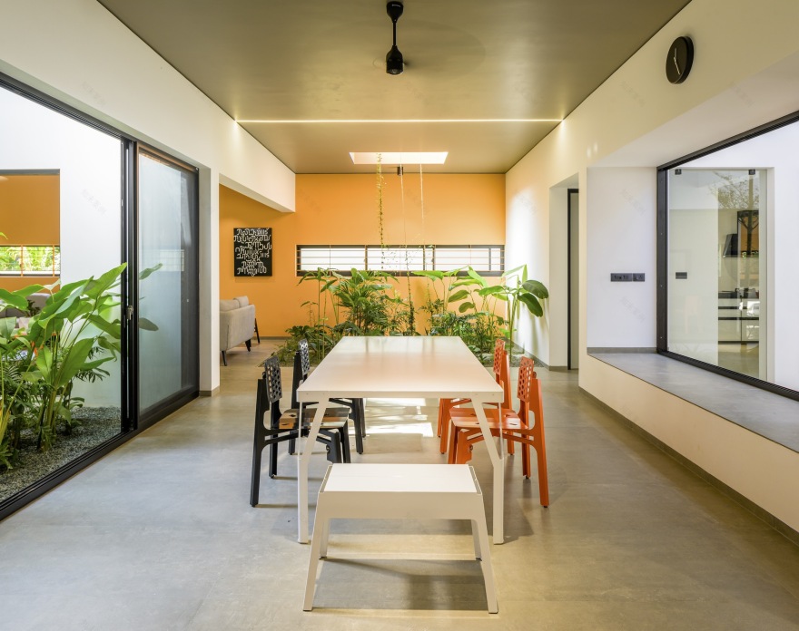 色彩爆发屋丨印度丨LIJO RENY architects-45