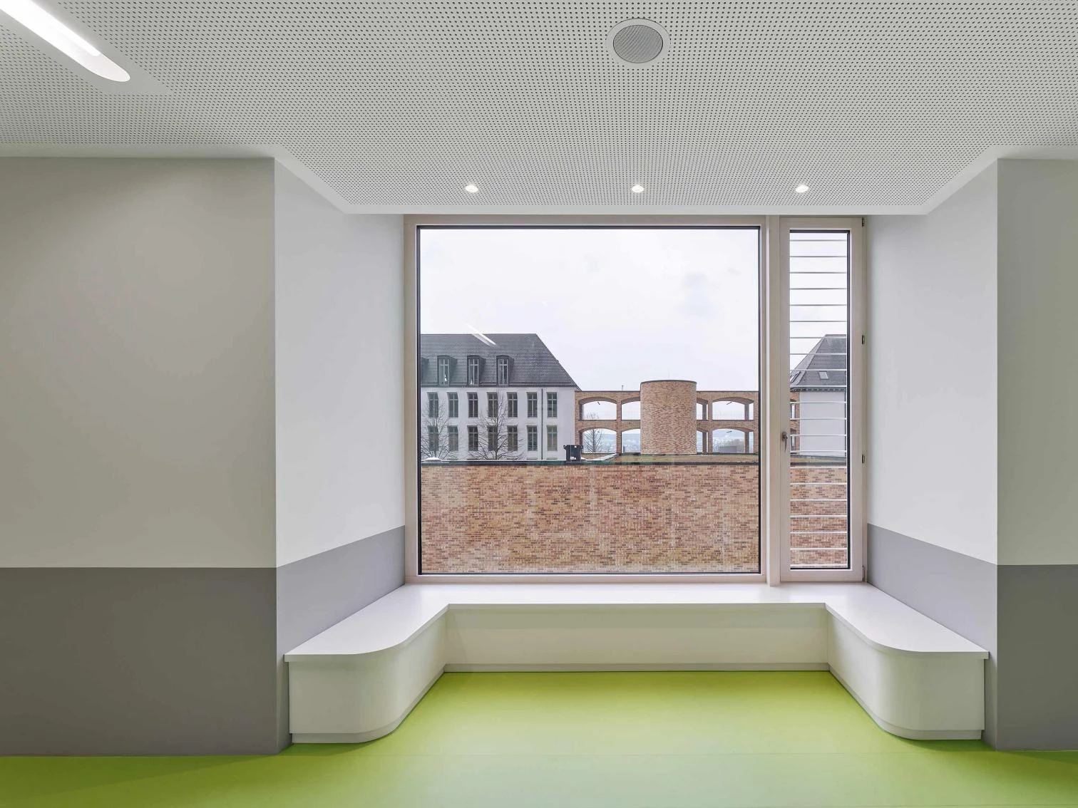 Marianum 学校附属建筑丨德国丨LRO-15