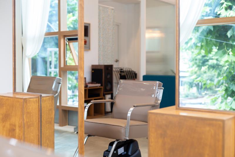 极简黑白风，打造精致理发店空间-13