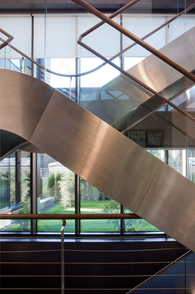 俄罗斯 LD2 乡间别墅 | 自然与建筑的和谐共生-37