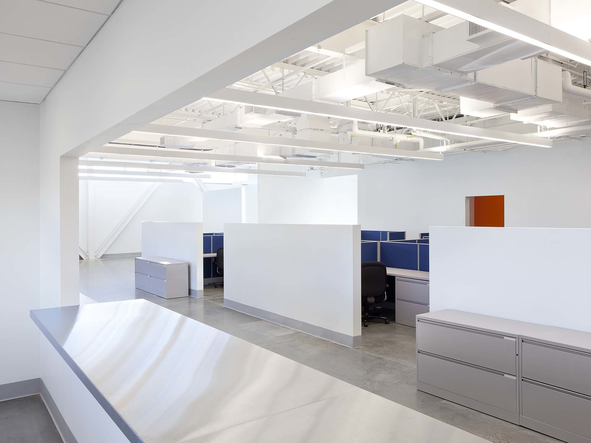 纽约警察局车辆存放设施-25