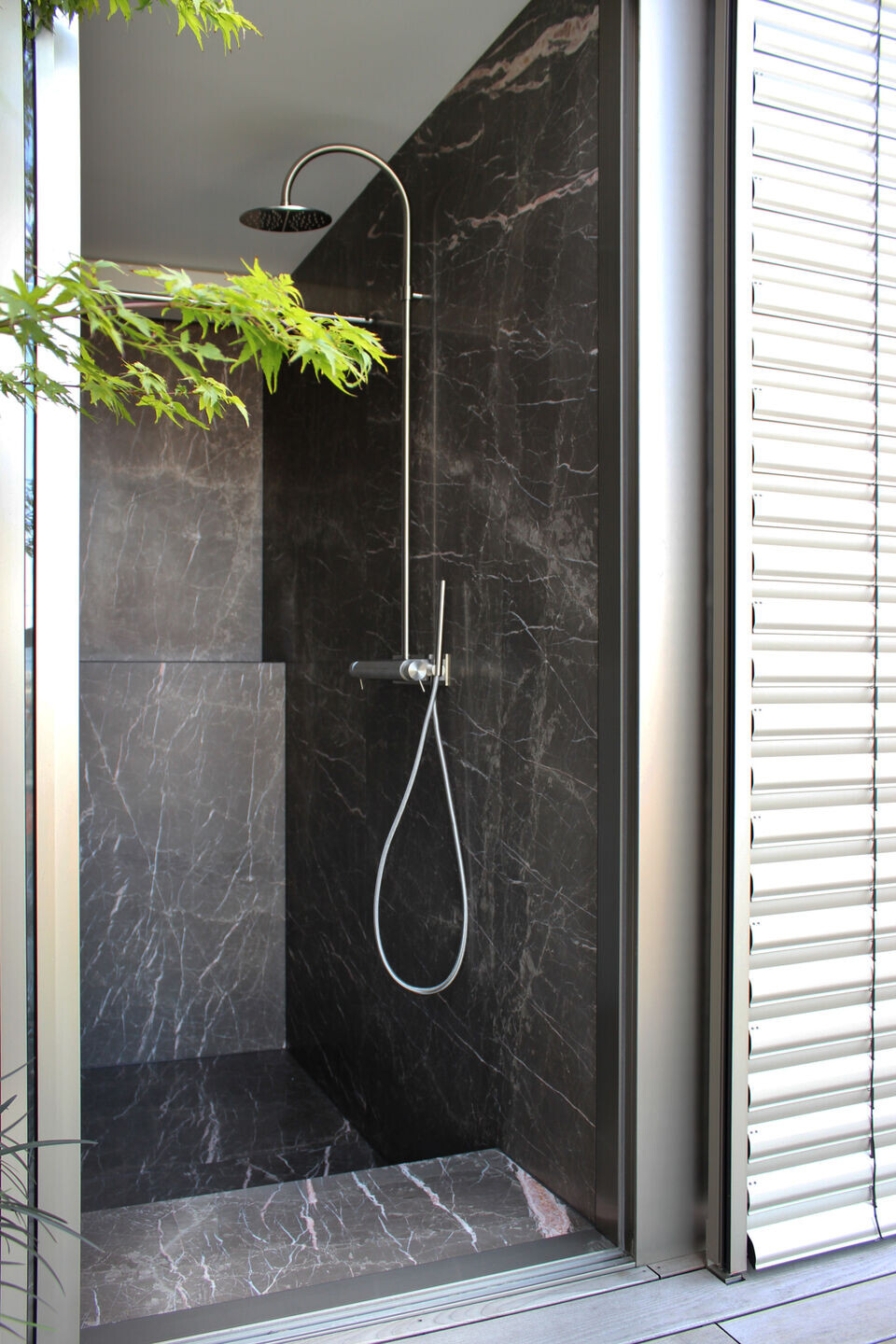 维也纳金属魅力 LOFT HOV18-22