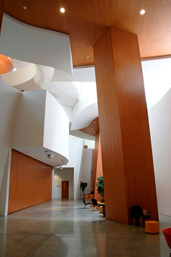 Frank Gehry- 15 Iconic Projects - RTF | Rethinking The Future-22