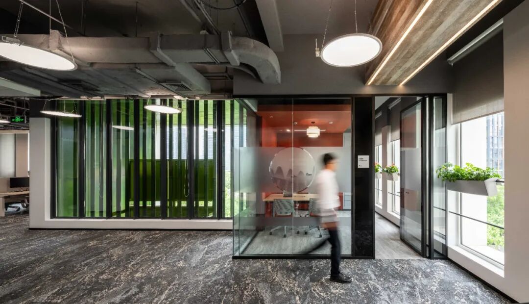 PPCGCase|办公空间的人本主义：微软上海分公司改造项目的8个暖心细节-0