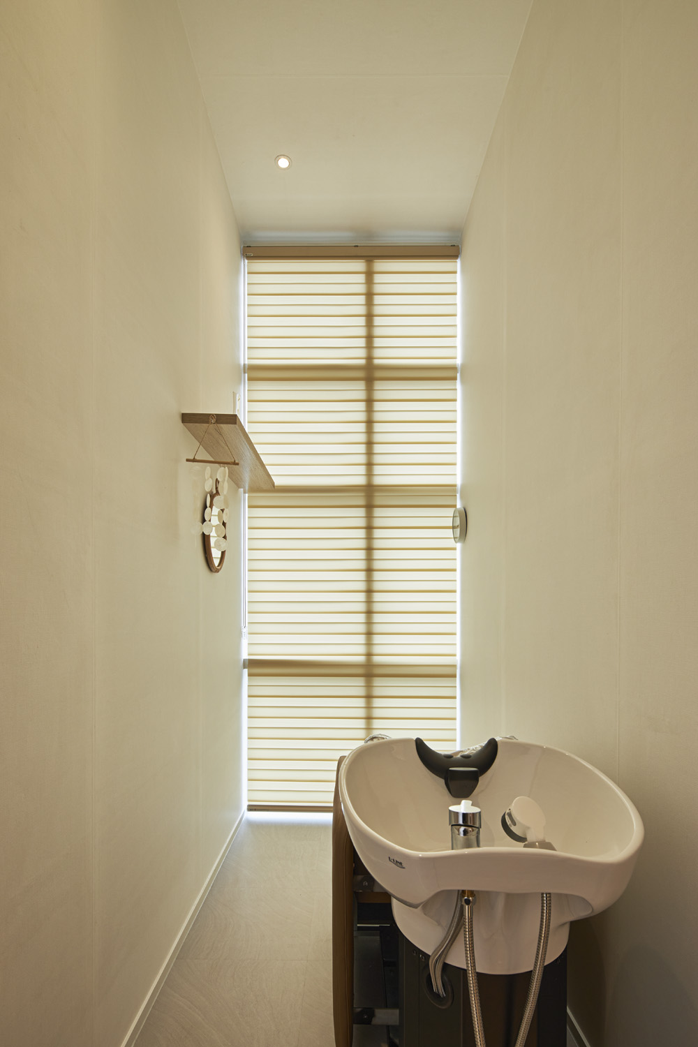 20 平米高级 SPA 空间，白色&木质调的优雅氛围-19