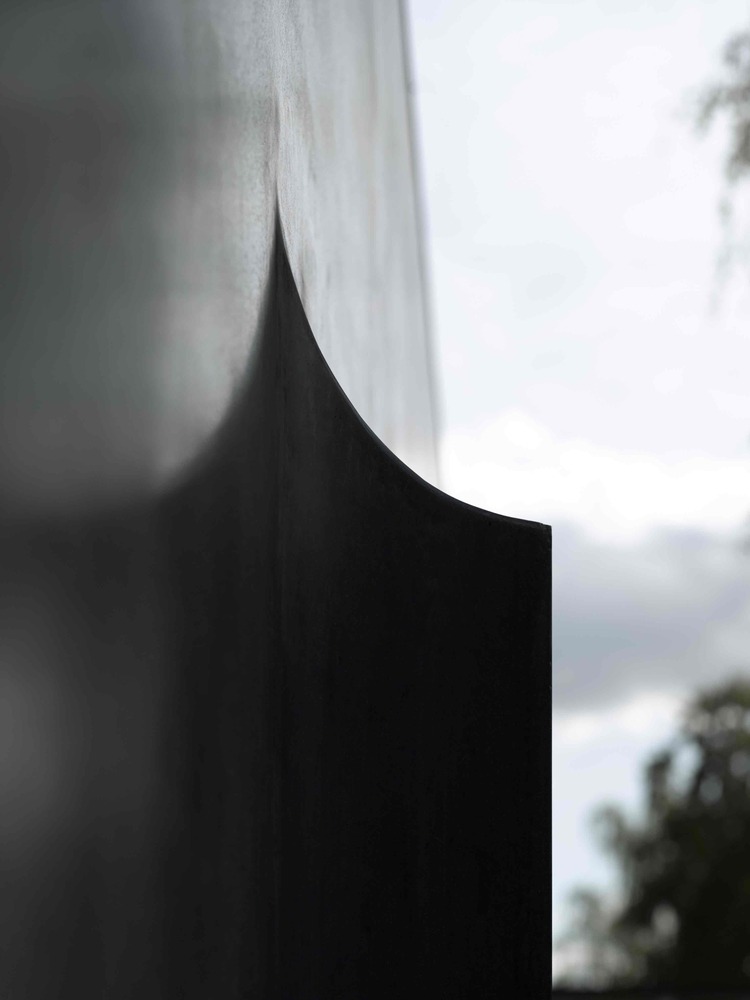 荷兰极简别墅 内外空间完美融合-16