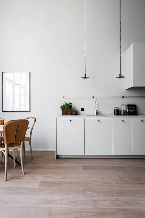 瑞典旧酿酒厂改造的挑高采光 Loft 公寓-6