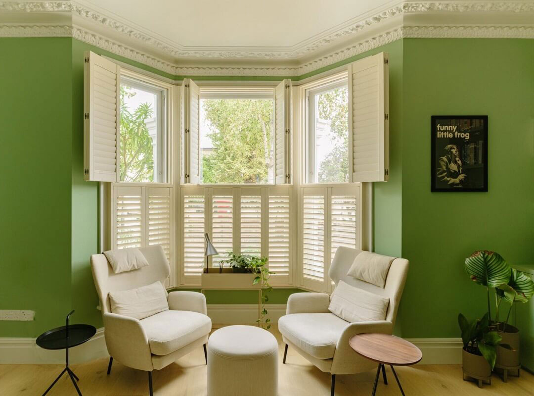 伦敦绿色客厅与桃色卧室的维多利亚式住宅设计-5