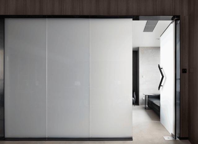 成都 V 派定制运营总部 | 极简前卫的办公空间设计-48