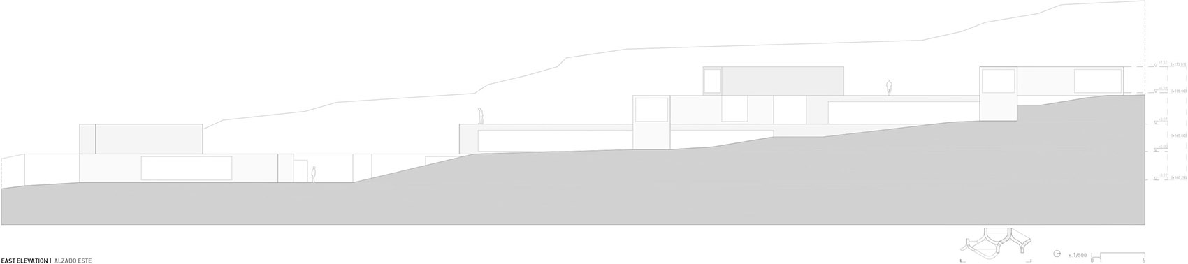 穿梭在绿野 & 拥有七个花园的条形元素住宅，西班牙 / Fran Silvestre Arquitectos-36