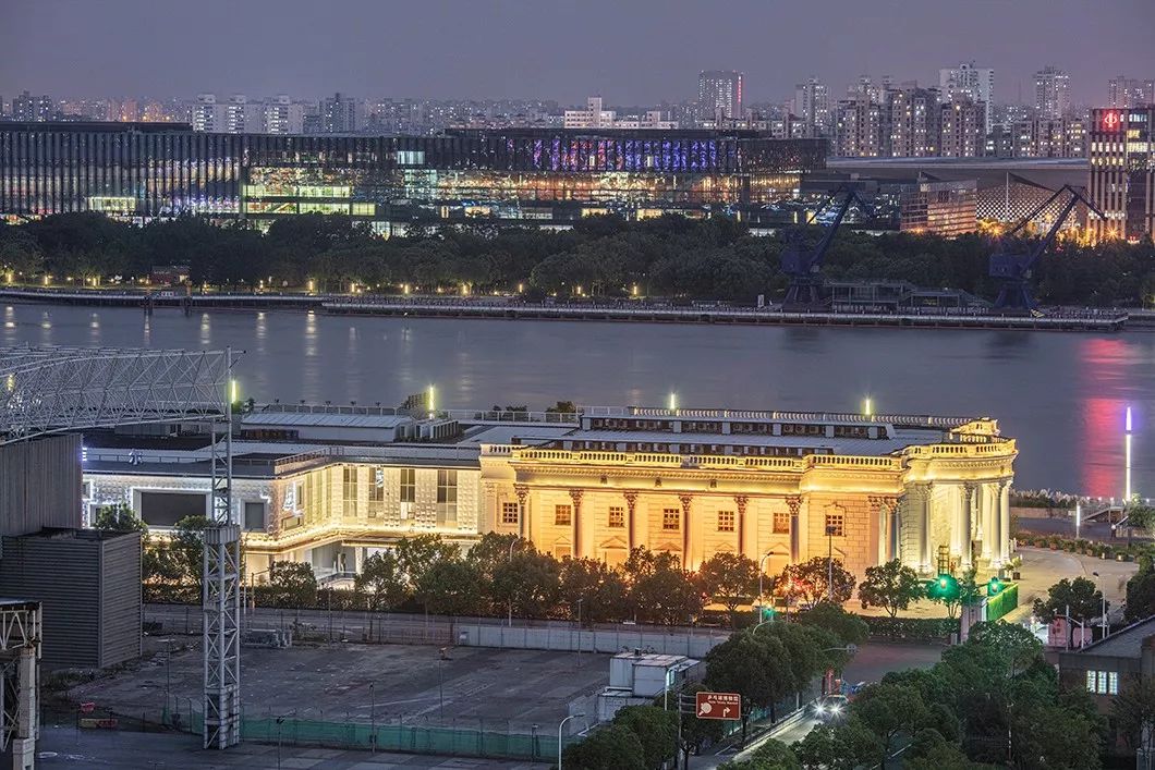 上海顶层复式豪宅，融入艺术与音乐的生活空间-7