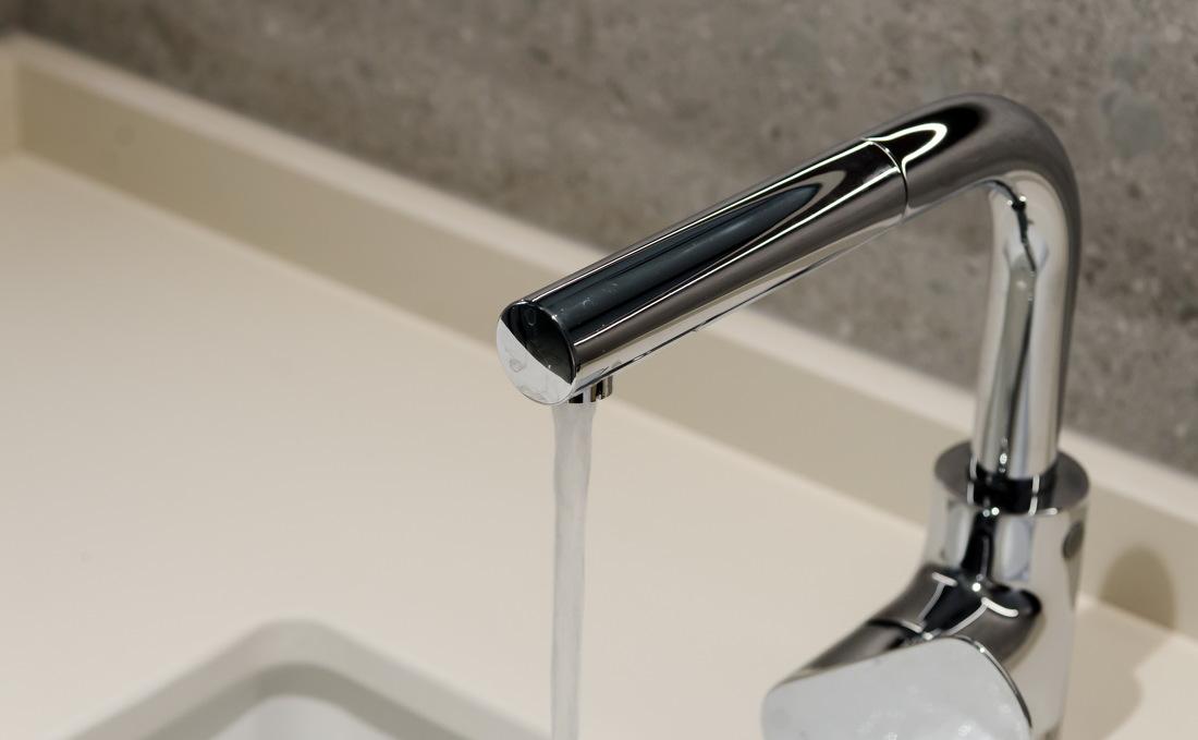 蓝墙叠窗之家-90