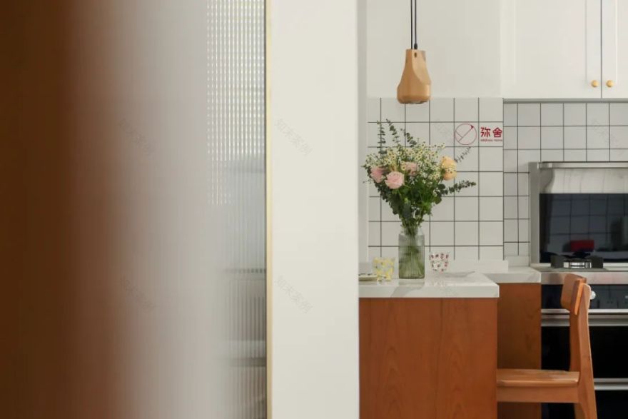 开放式客餐厨、滑滑梯儿童房组成暖暖的原木日系家-41