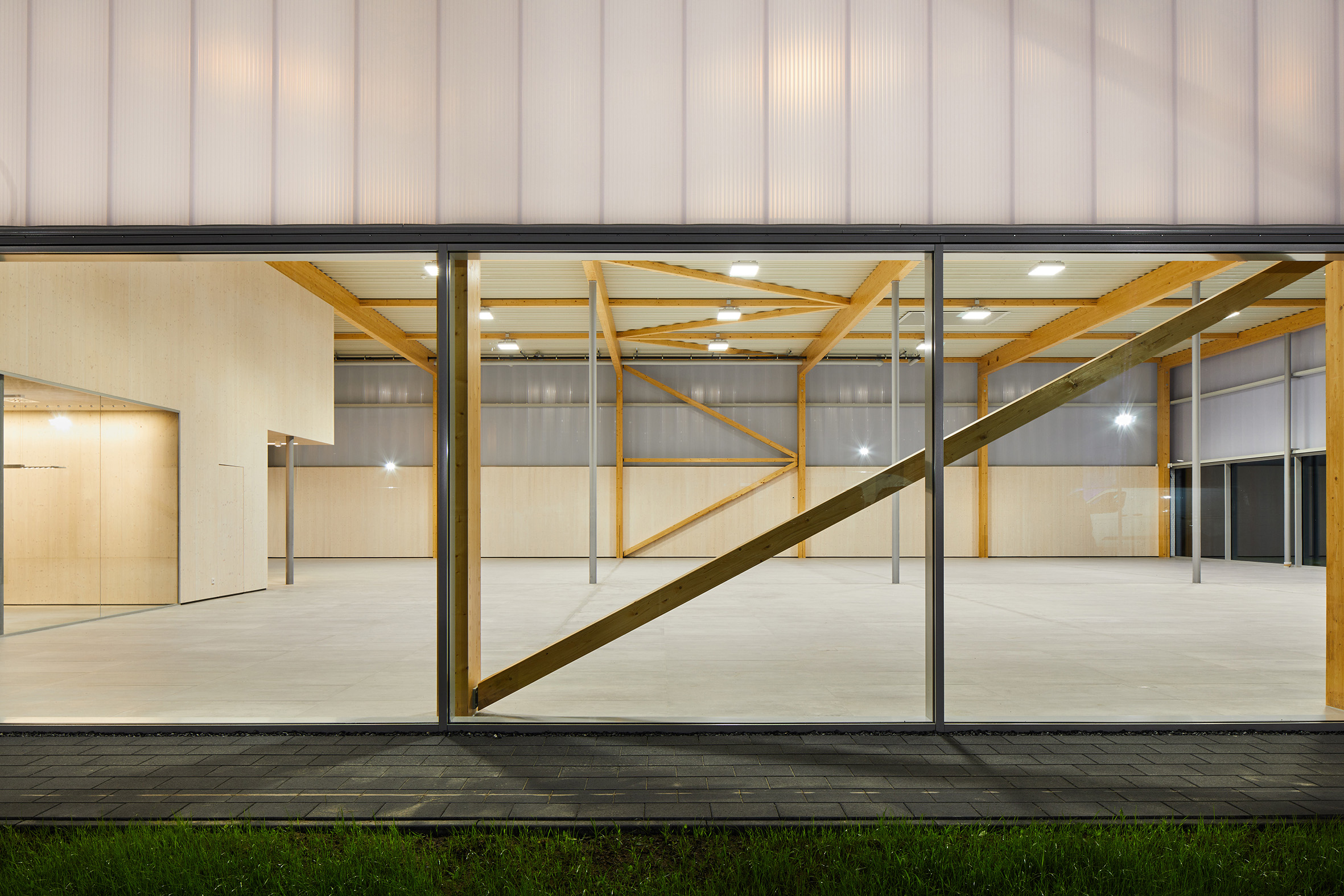 福特汽车展示厅-14