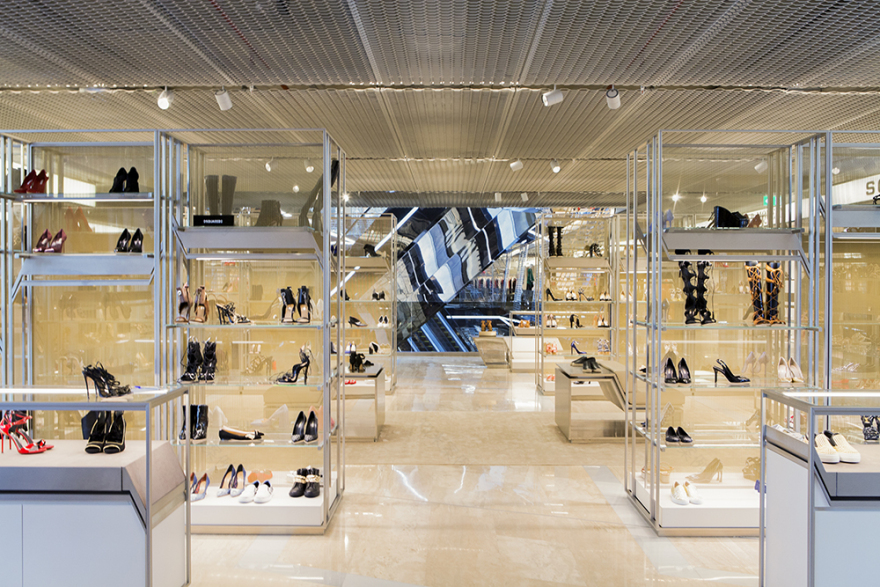 艾斯提基金会和购物中心-17