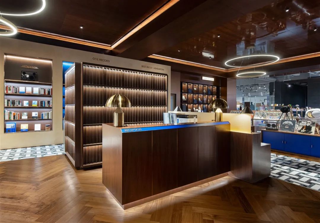 首尔现代百货翻新丨韩国首尔丨Betwin Space-12