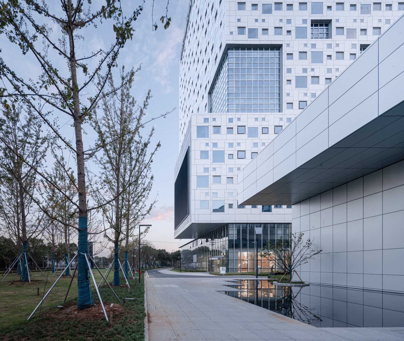 苏州高新区“太湖云谷”数字产业园丨中国苏州丨九城都市建筑设计有限公司-49