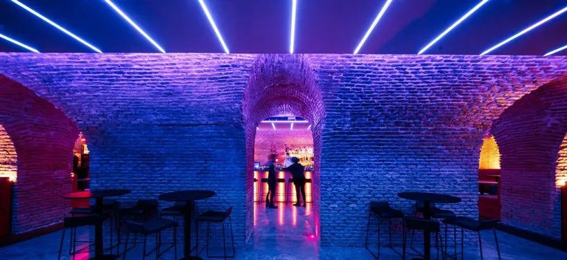 迷幻洞穴 | 马德里地下夜总会 Bala Perdida 改造设计-2
