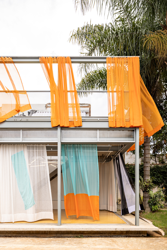 液态之家 · 将私人住宅转变为艺术创作的共享空间丨巴西圣保罗丨Julia Feldens-4