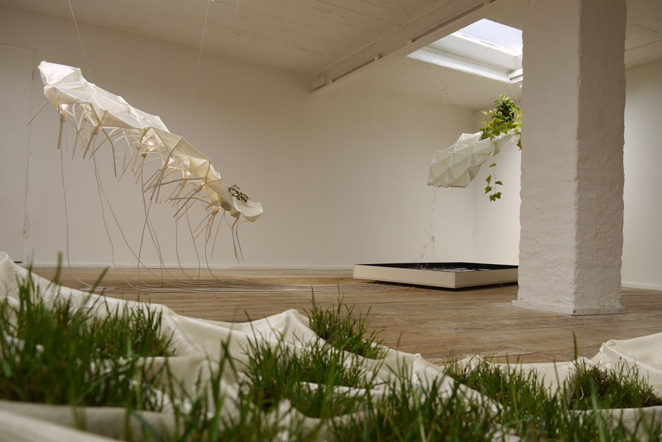 Feedscape: Interactive Installation – AWARE-1