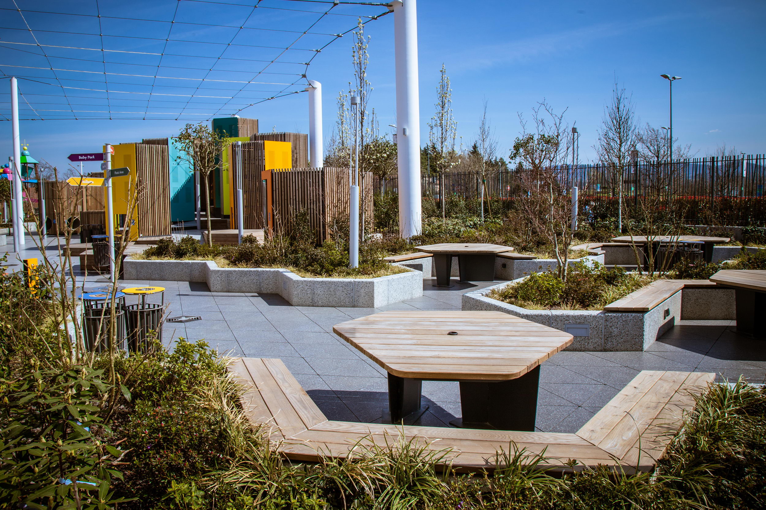 迷你的彩色村庄 | Carve 事务所打造的多功能游乐景观-22