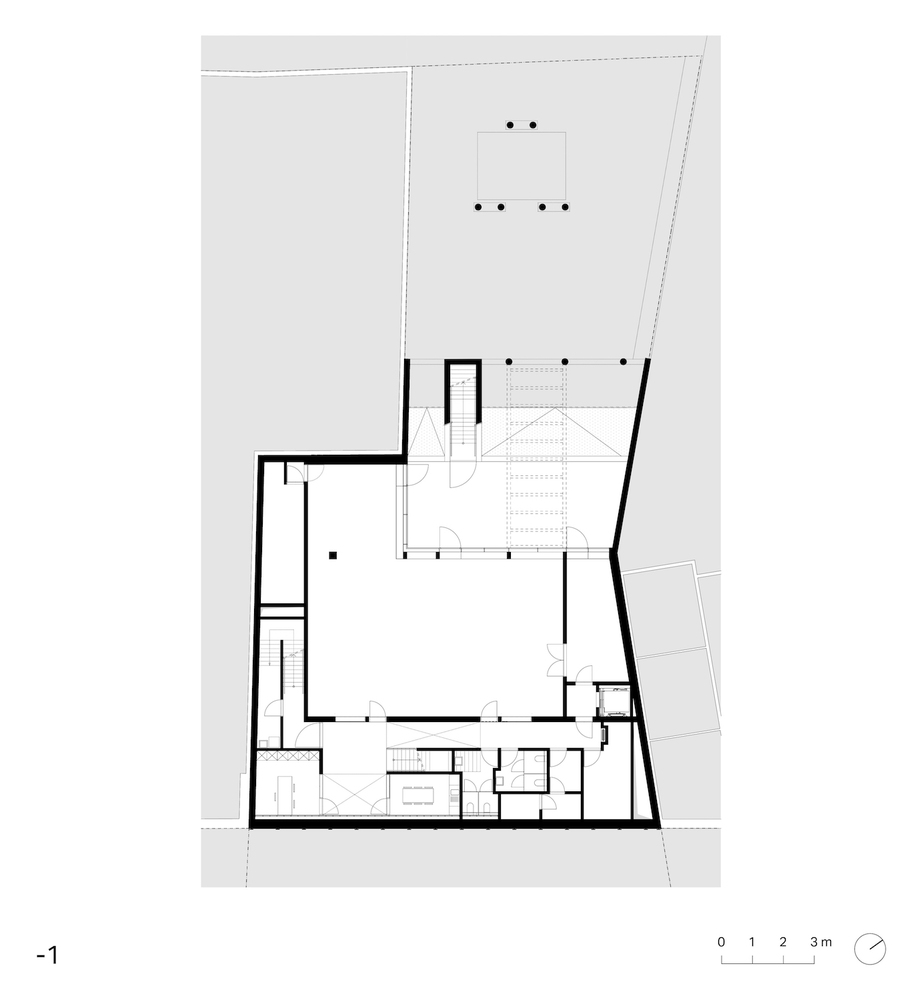 比利时秃头学校-28
