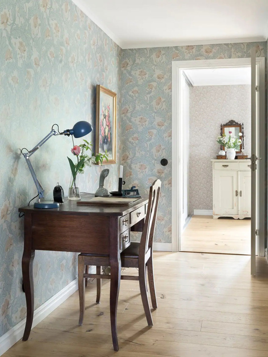 瑞典 19 世纪红墙乡村小屋的温馨设计-10