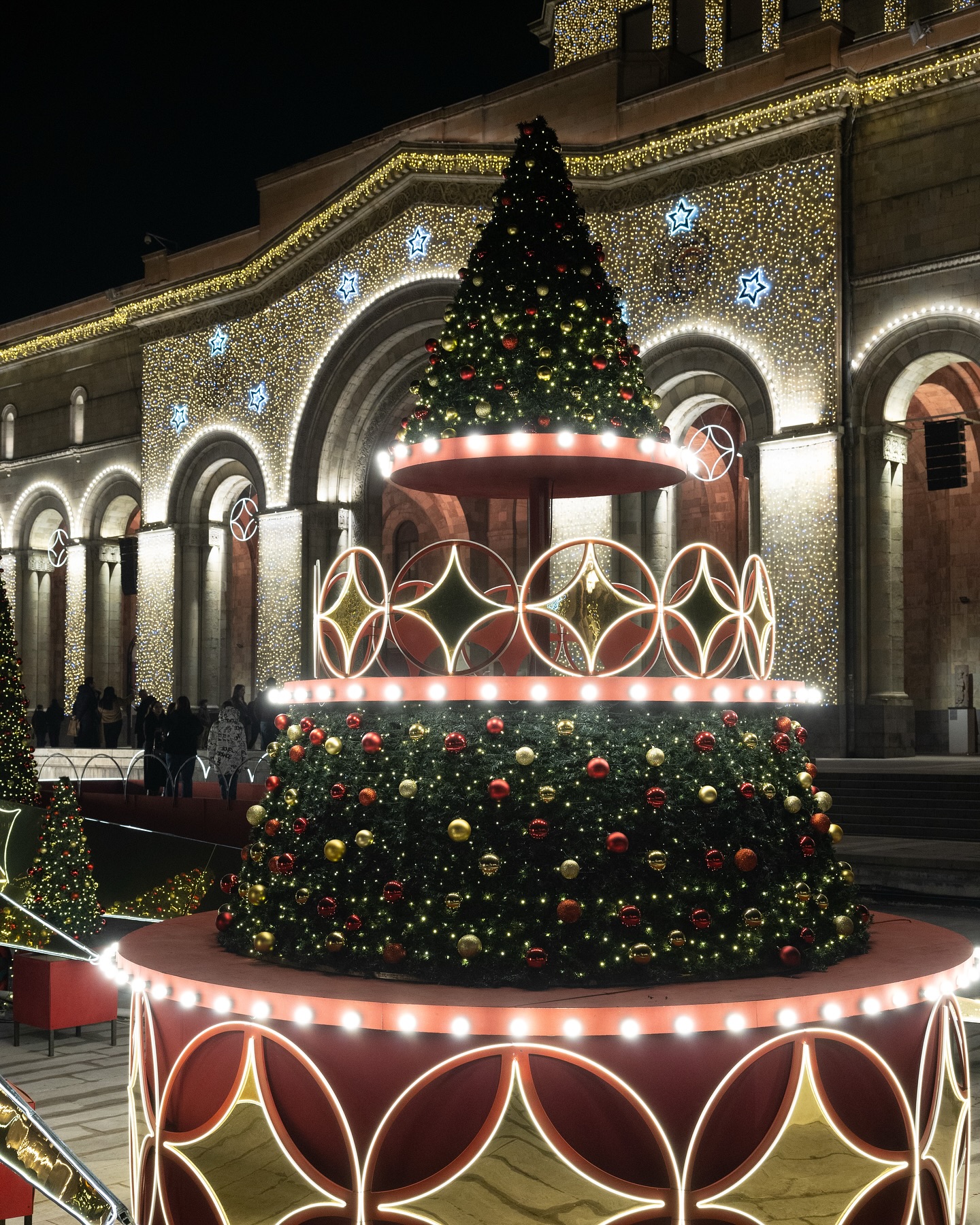 共和国广场圣诞装饰丨Stage Style-0