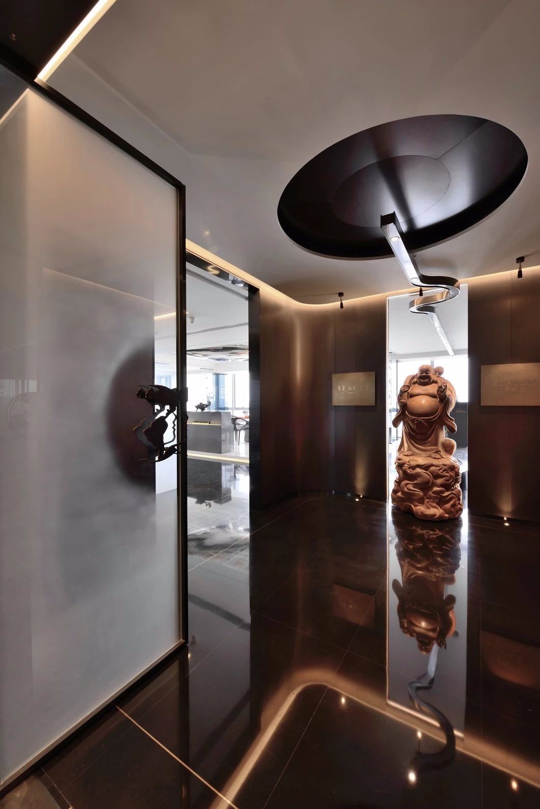 最美设计丨仙境般的工作空间-3