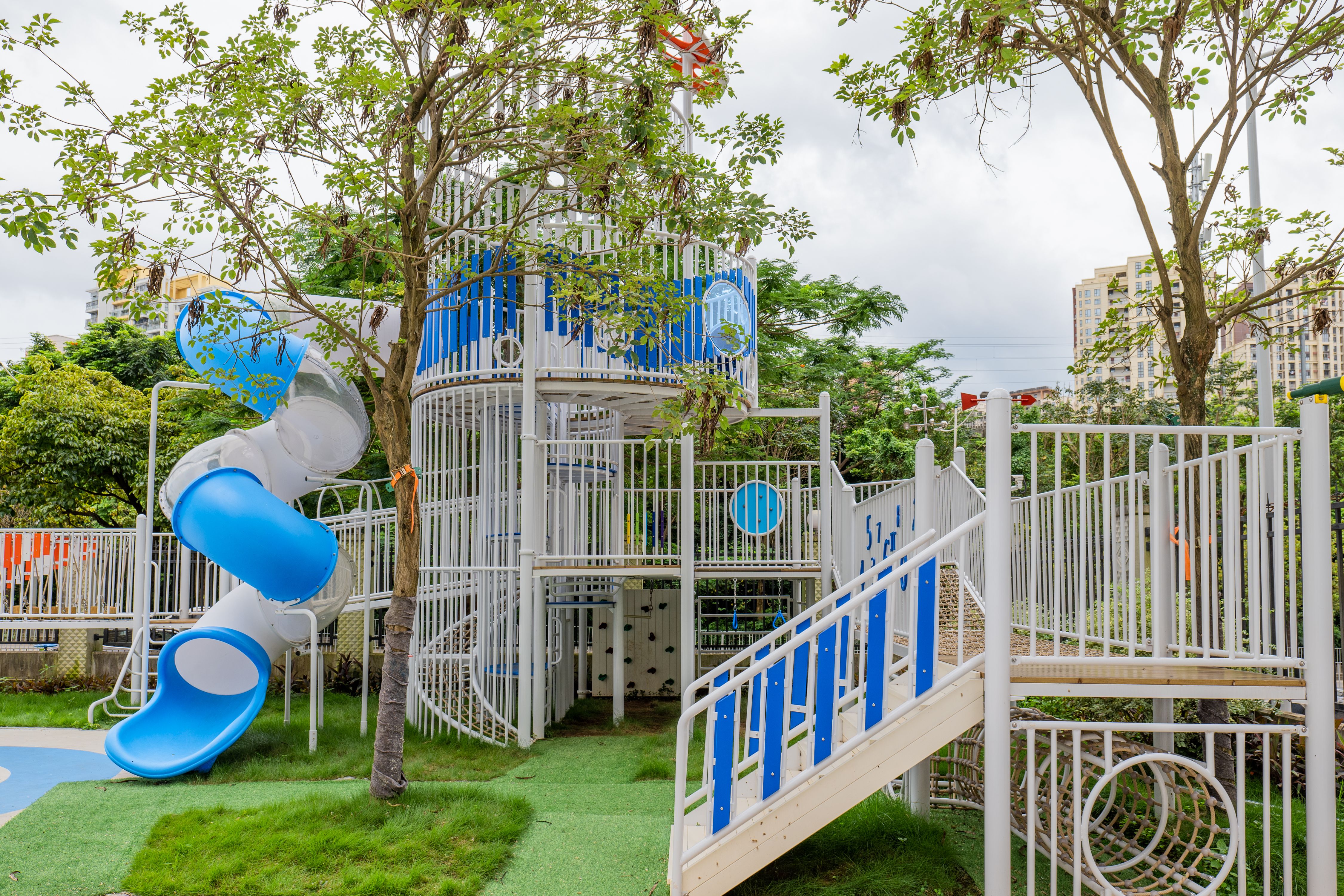 “高铁”主题户外游乐设计丨中国深圳丨深圳市宝荷欣苑幼儿园-33