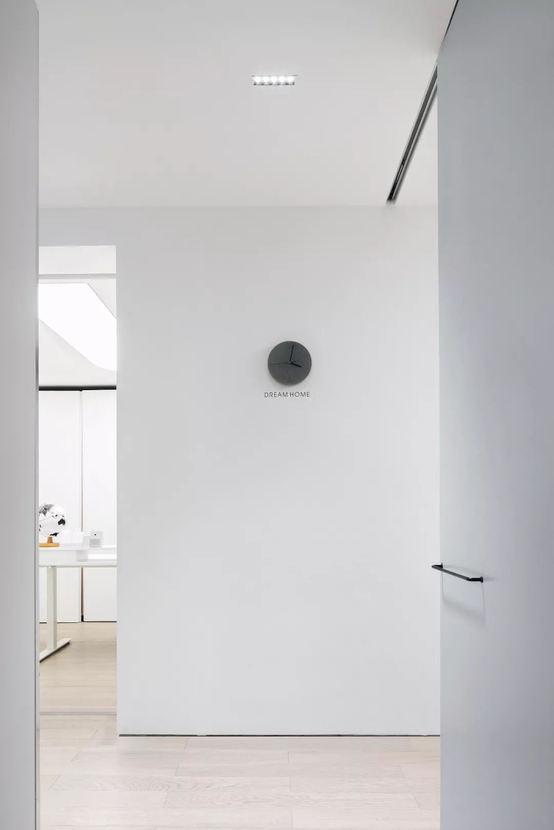 落差巨大的家-107