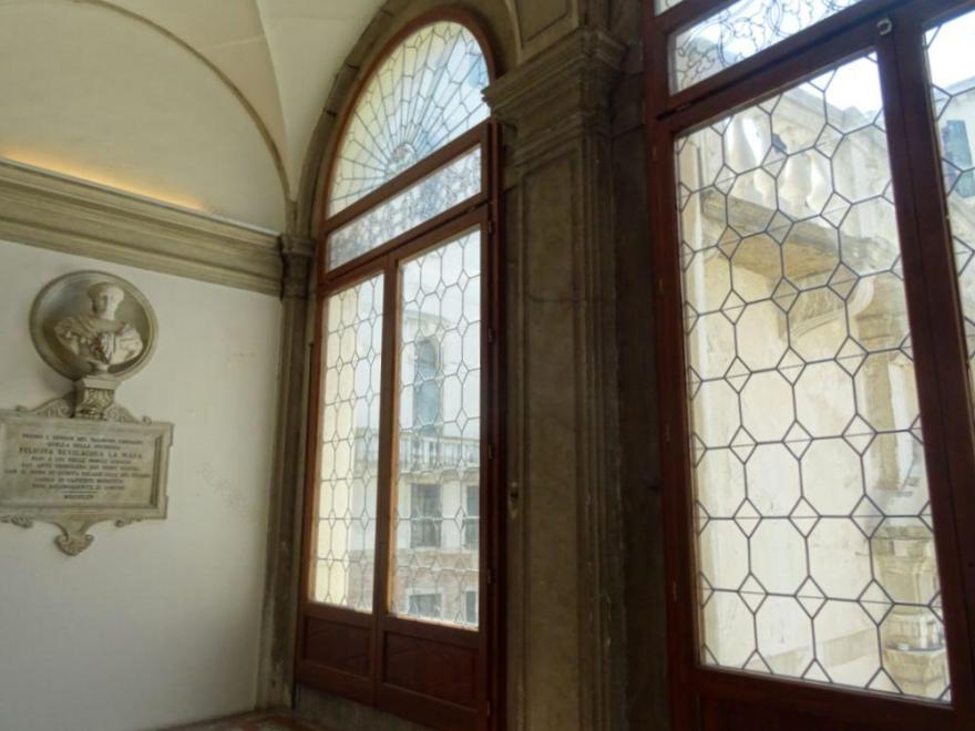 カ・ペーザロ | イタリア の建築【世界建築巡り】-60