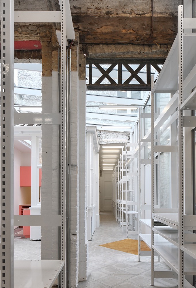 比利时 Kortrijk 商业住宅一体化设计-53