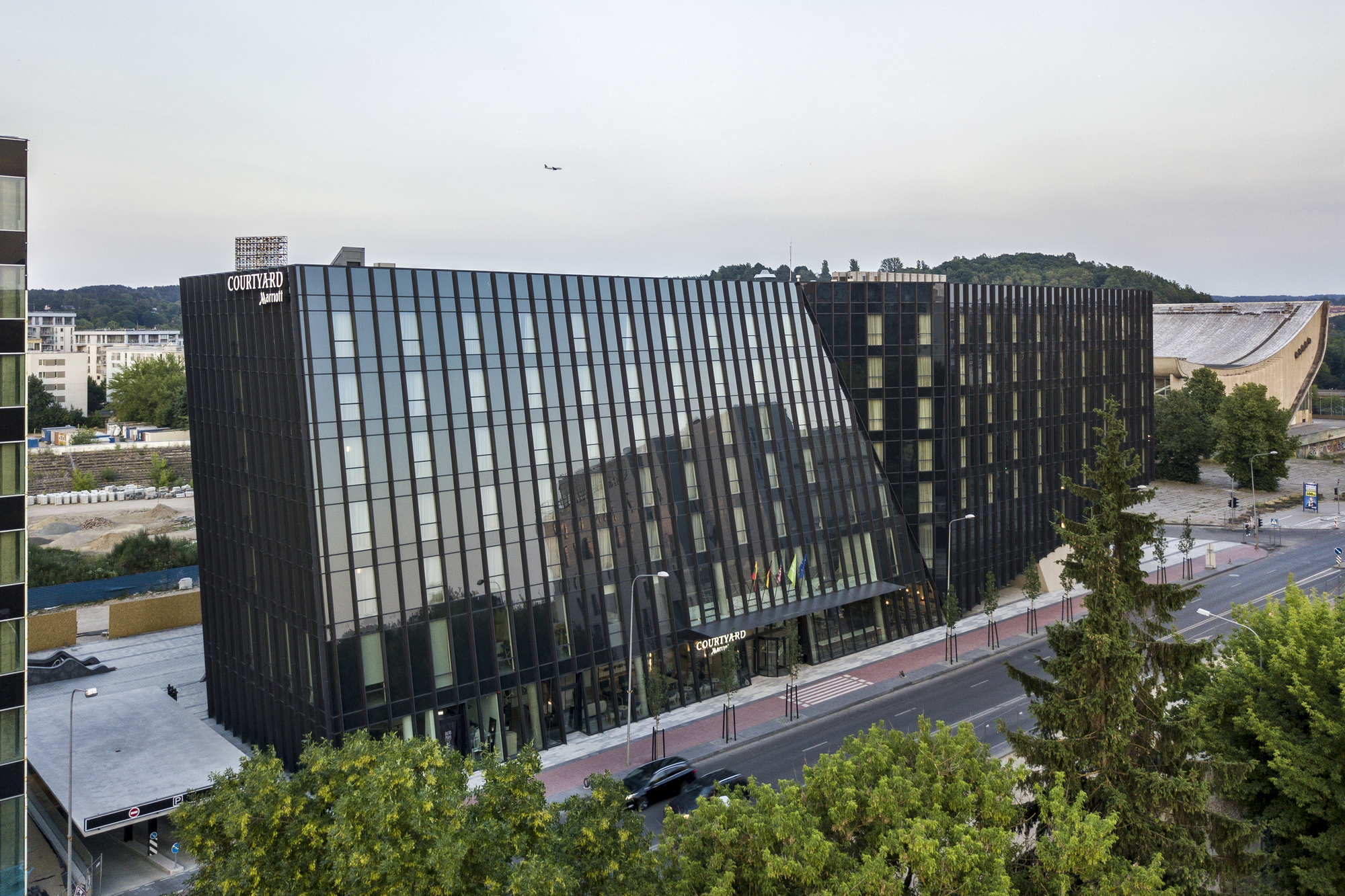 Hotel Courtyard by Marriott Vilnius Center  / Architectural Bureau G.Natkevicius & Partners-11