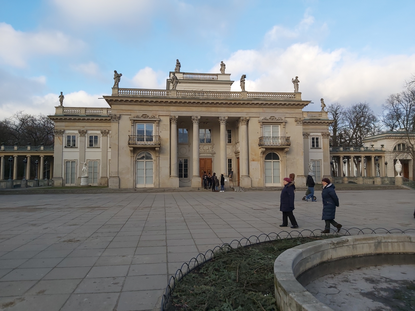 华沙皇家浴场公园内的岛屿宫丨波兰华沙丨蒂尔曼·冯·加默伦,多米尼克·梅林等-118