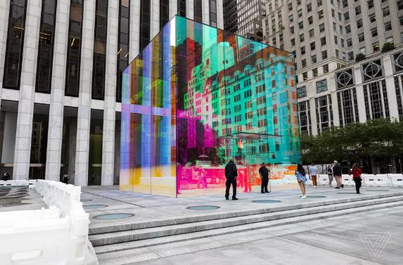 iPhone越来越"丑", 苹果店却越来越美-22