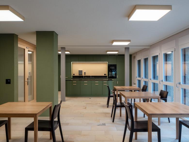 Schneider Gmür Architekten丨Umbau und Erweiterung Alterspsychiatrie Alterszentrum Rosental丨瑞士-9