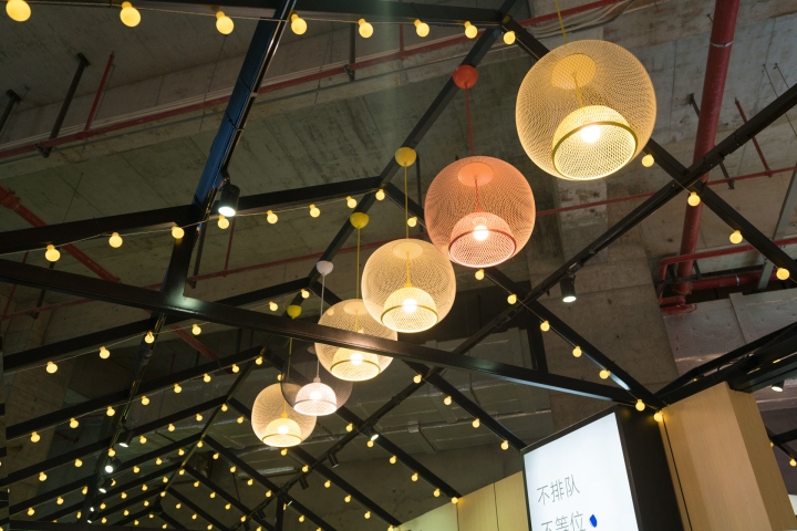 温暖家园· Spacemen 打造的中国上海无人商店-15