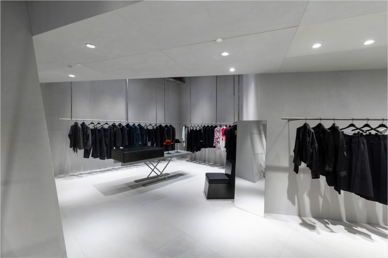 Yohji Yamamoto store by OSO-7