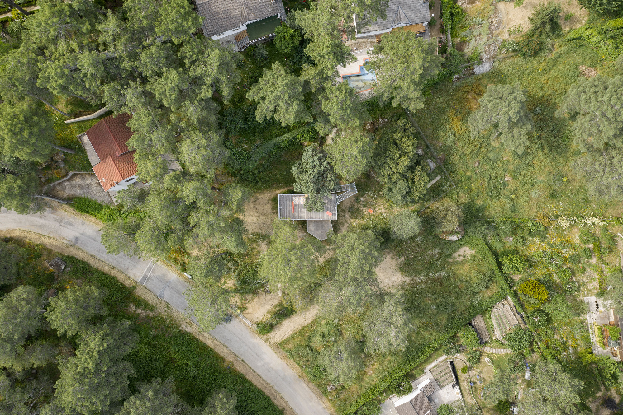 爱的小屋，（远程）工作住所丨西班牙马德里丨Husos Architects-39