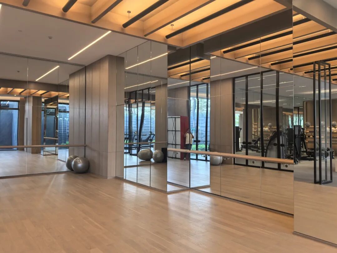 重庆礼嘉项目销售中心：以工匠精神赋能商业空间-38