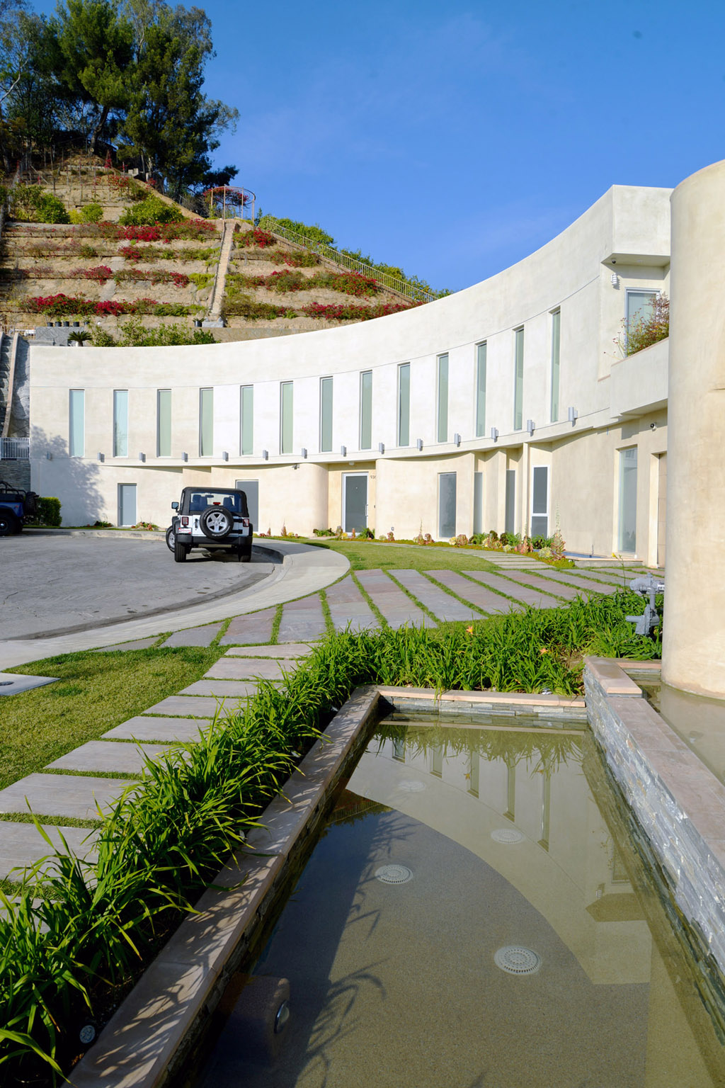 Beautiful Hillside House in Los Angeles, USA, Designed by Erika Winters Design and Kamran Khavarani-7