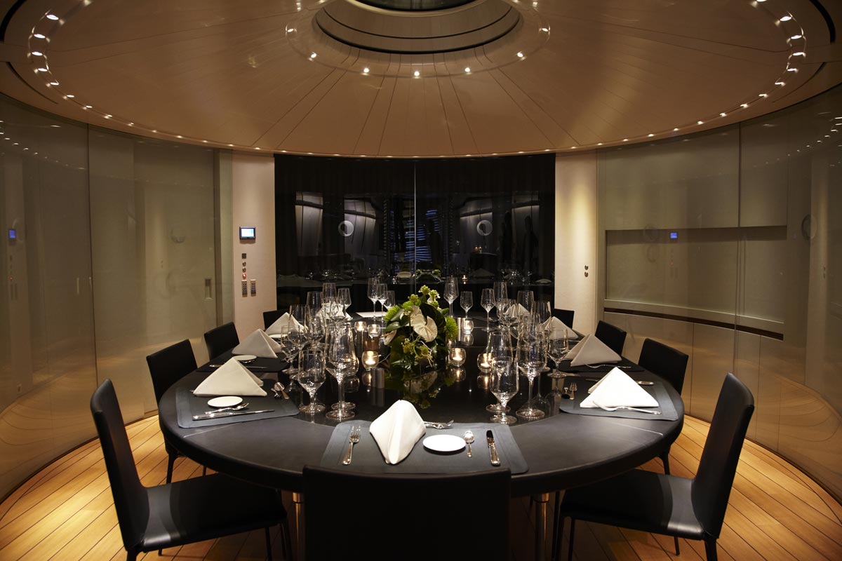 YAC    诺曼福 斯特  意大利某游艇设计-15