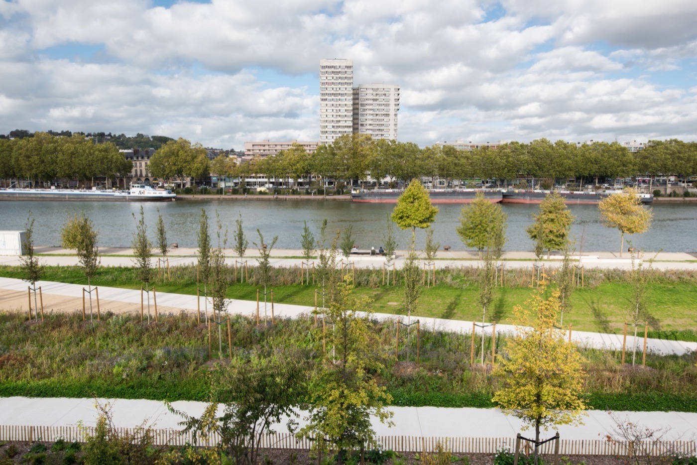 罗恩河畔景观长廊丨法国鲁昂丨In Situ – Paysages et Urbanisme-10