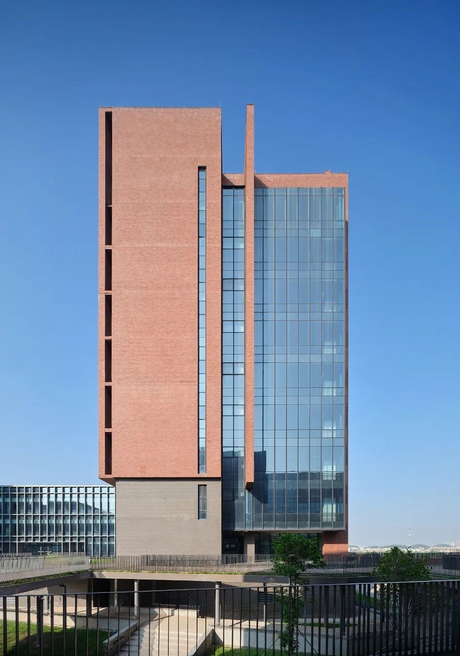 华南理工大学广州国际校区一期工程丨中国广州丨华南理工大学建筑设计研究院有限公司-38